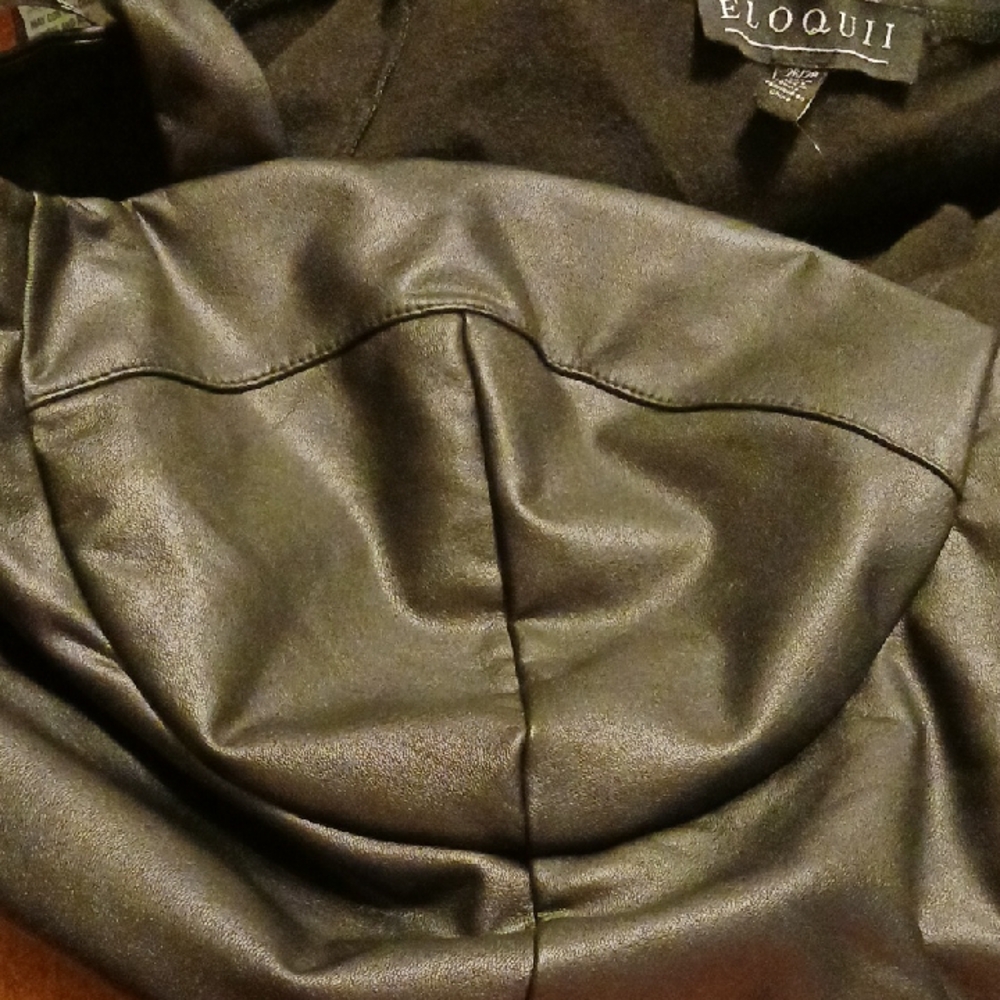 Faux Leather Black Bustier Top (See More Photos Of Item In Listing) - Picture 13 of 14